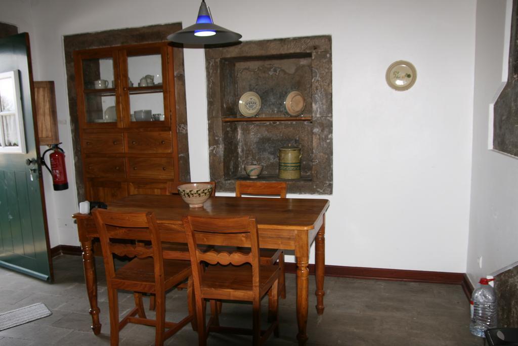 Villa Quinta Dos Figos "5 Trevos Gold" Praia da Vitória Habitación foto